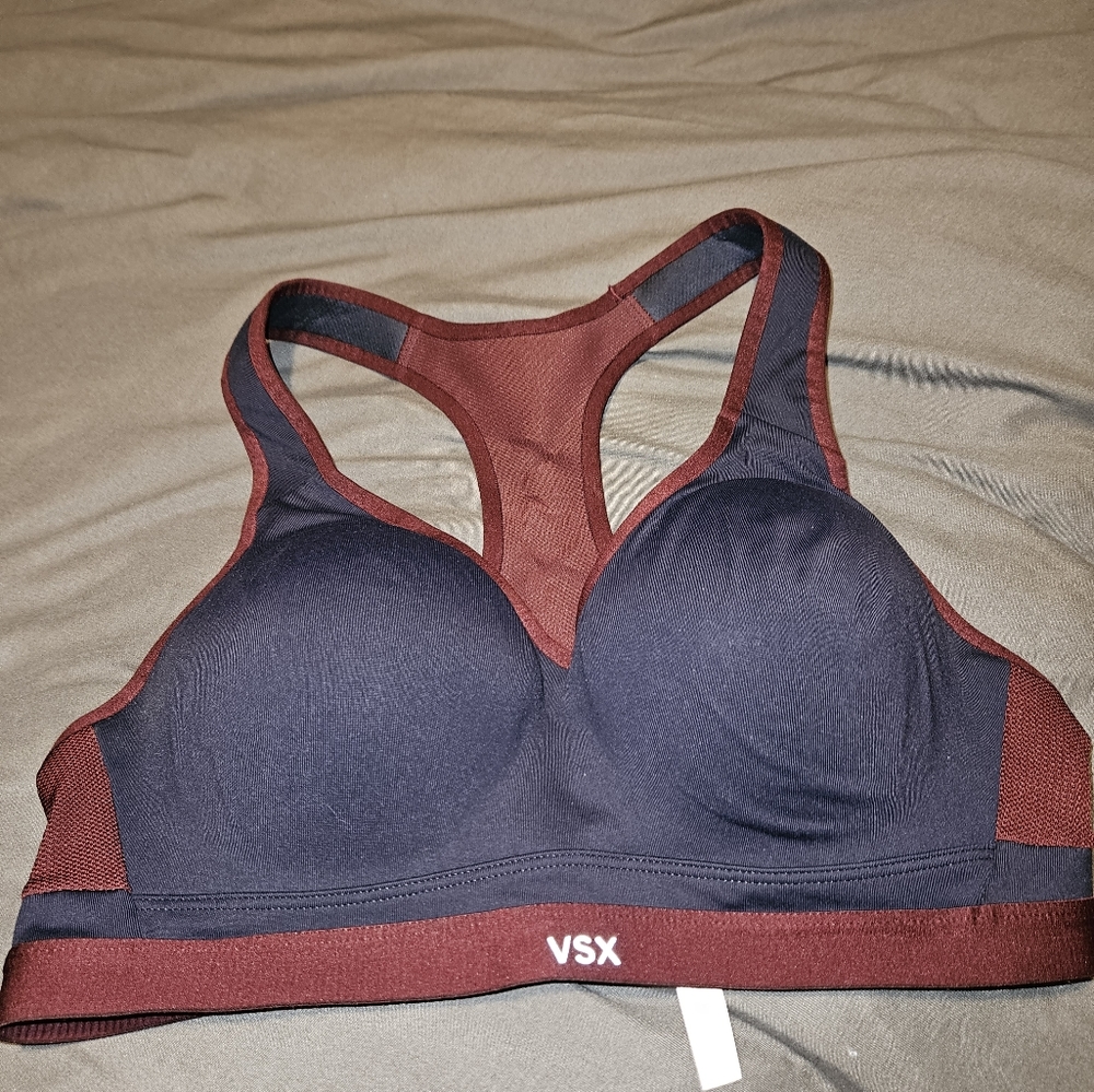 Victoria's Secret Sports Bra 36B